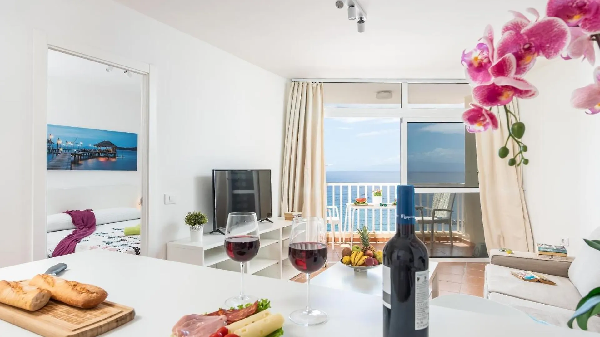 Amazing Apartment In Las Americas Playa de las Américas 0*,  Spanyolország