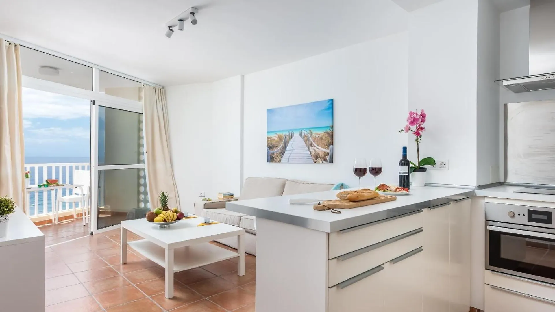 Amazing Apartment In Las Americas Playa de las Américas 0*,
